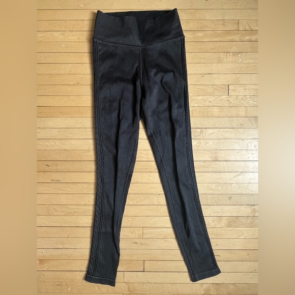 aerie Pants - Offline by Aerie Seamless Cable Leggings